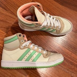 Star Wars The Mandalorian The Child (GS) Adidas Top Ten High